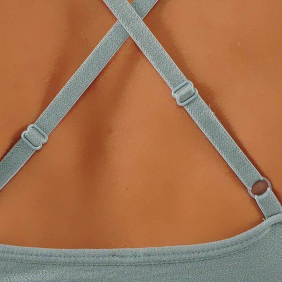 Criss cross Bralette Crop top removable padding - Picture 3 of 3